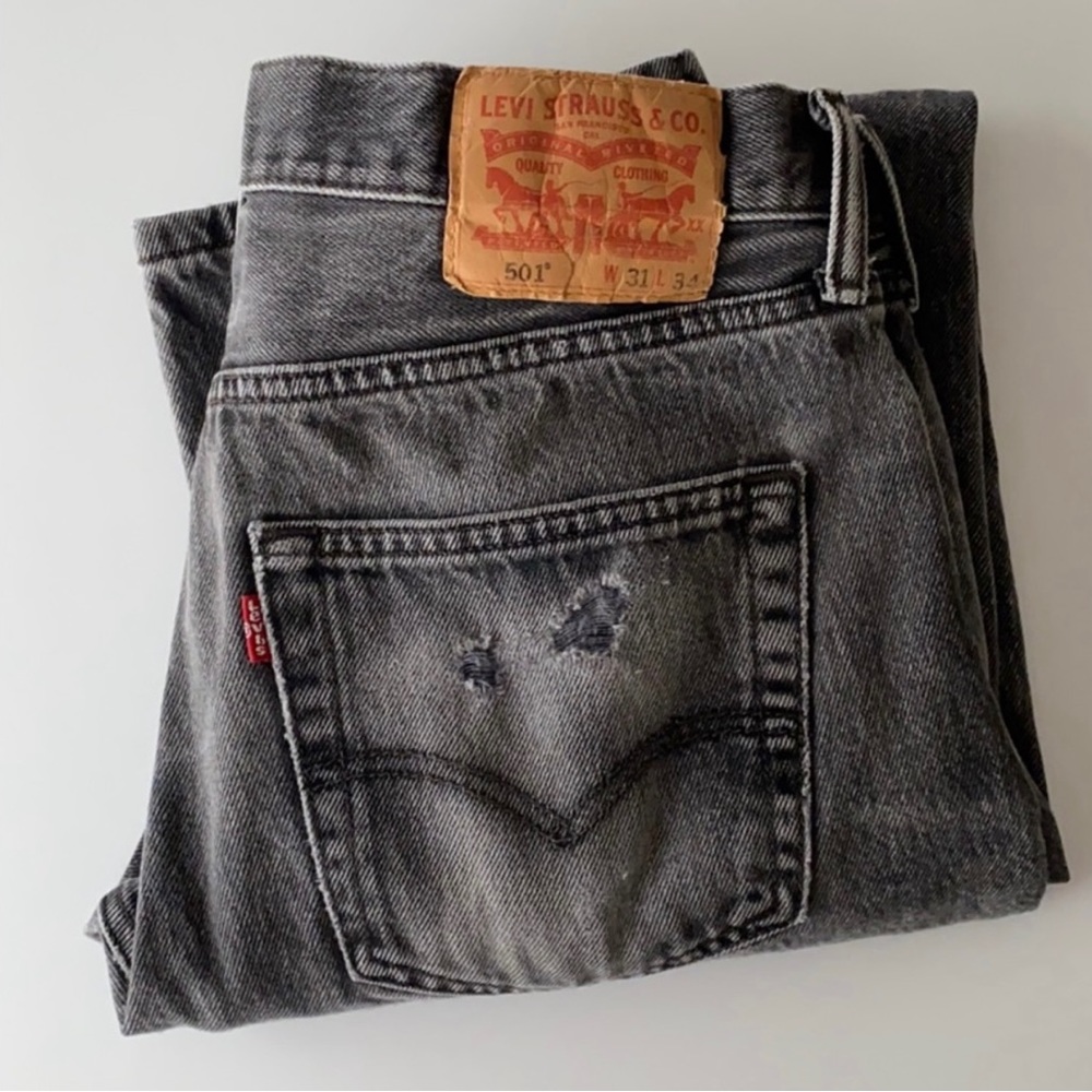 Vintage Levi’s 501 washed black gray 31x34